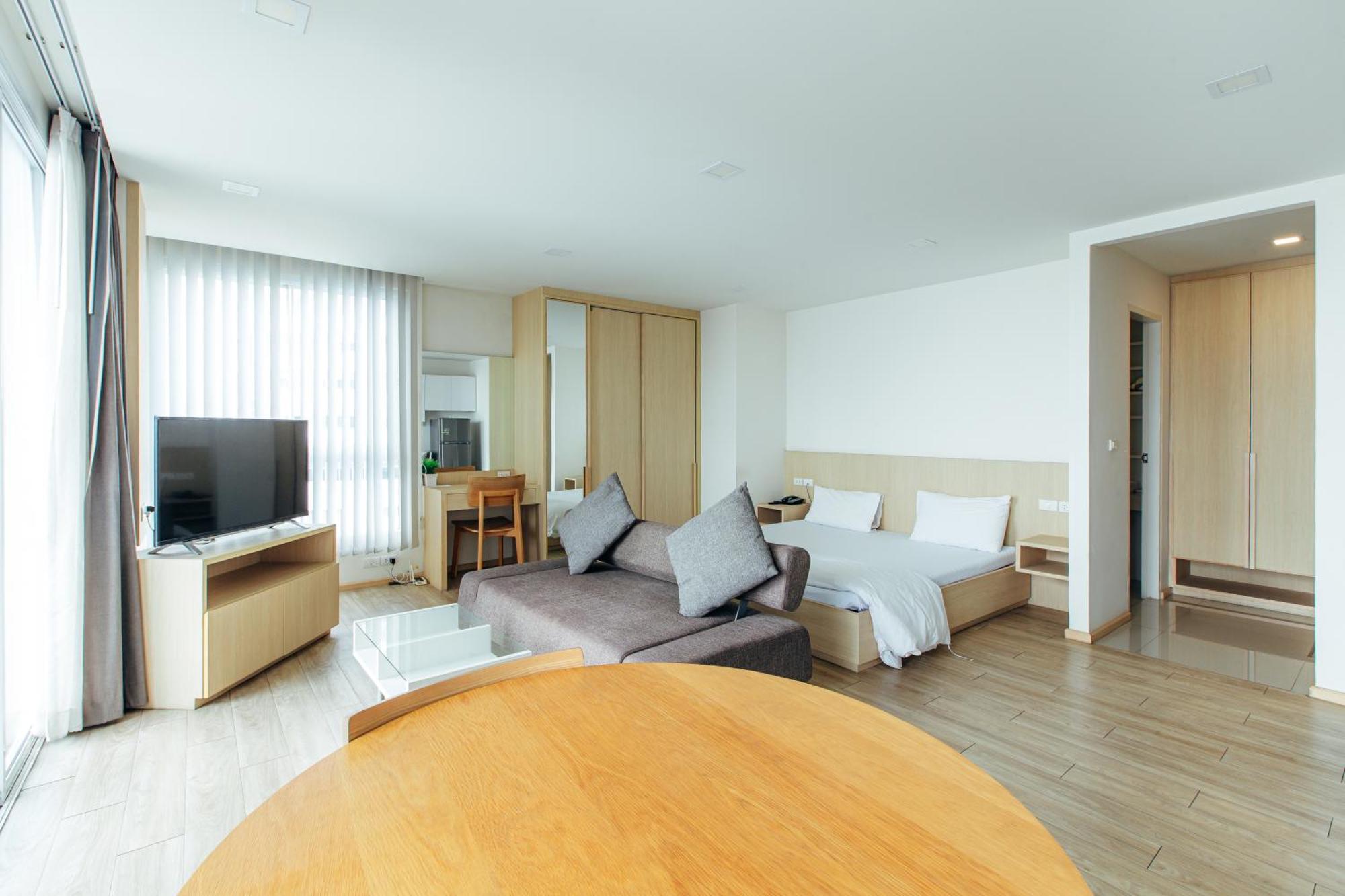 Karin Hotel & Service Apartment - Sha Extra Plus Si Racha Exteriör bild