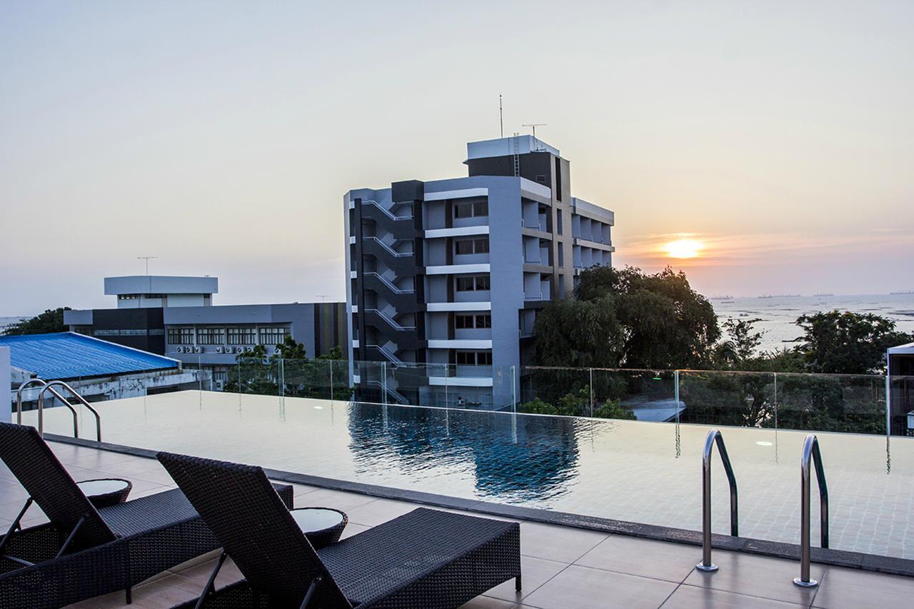 Karin Hotel & Service Apartment - Sha Extra Plus Si Racha Exteriör bild