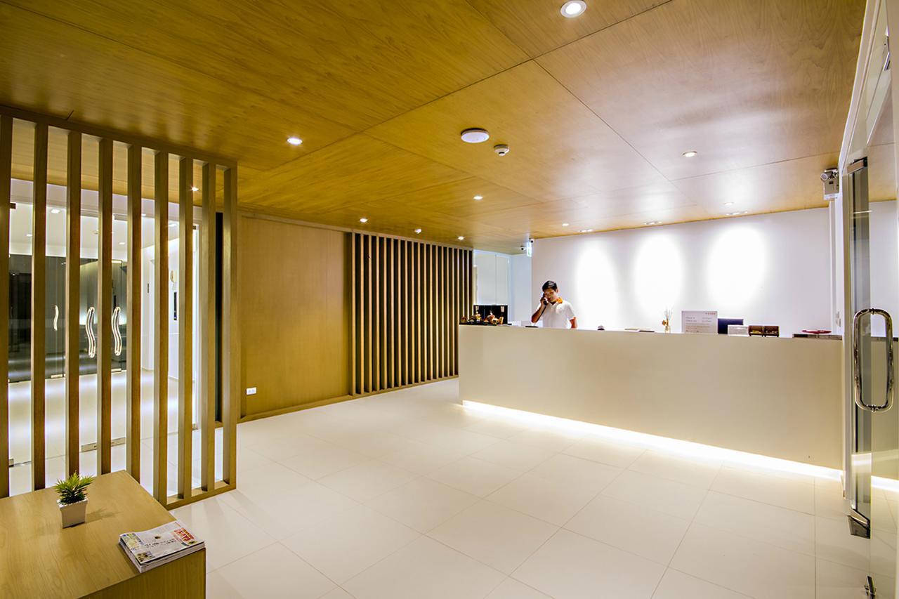 Karin Hotel & Service Apartment - Sha Extra Plus Si Racha Exteriör bild