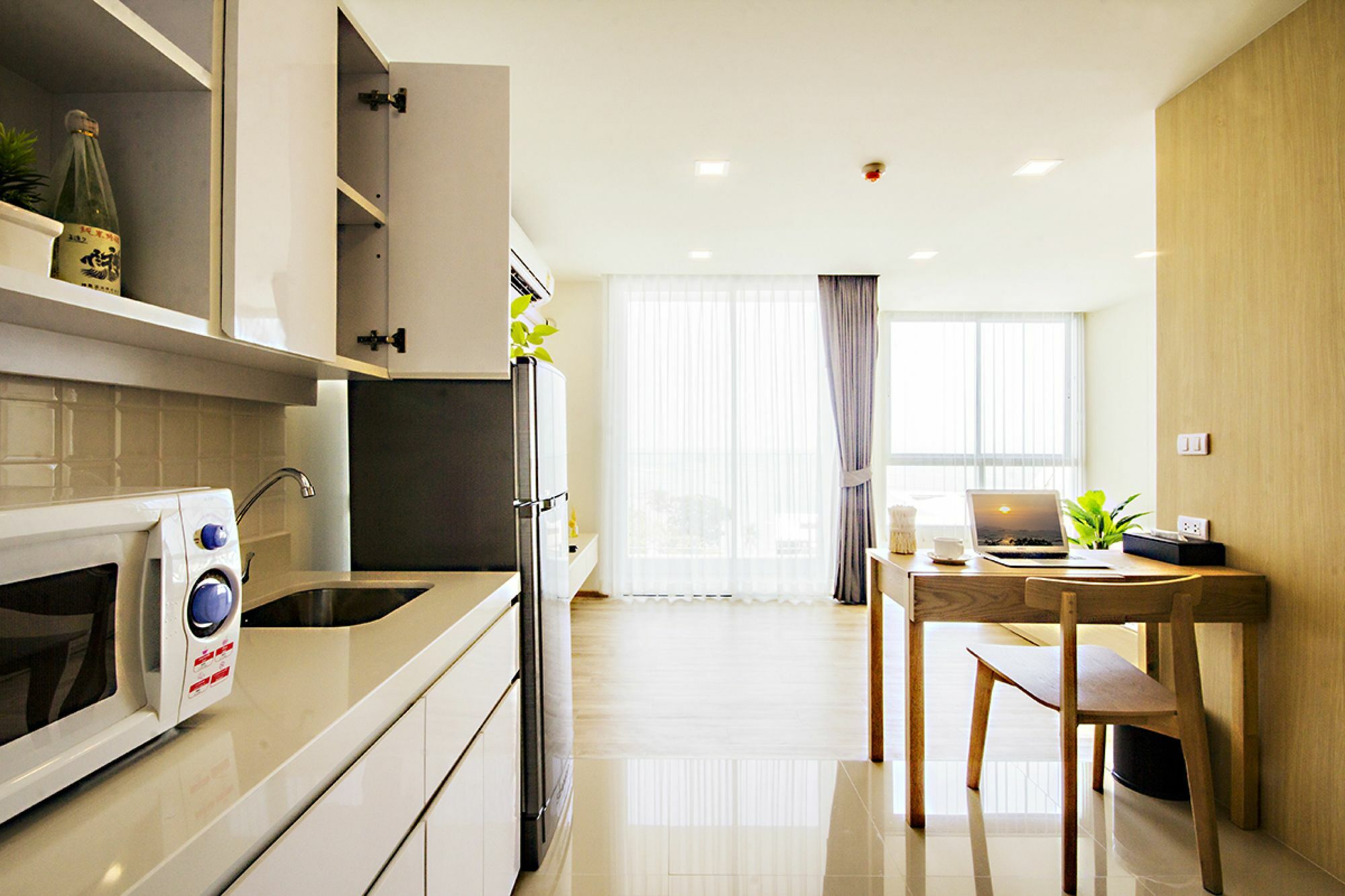 Karin Hotel & Service Apartment - Sha Extra Plus Si Racha Exteriör bild