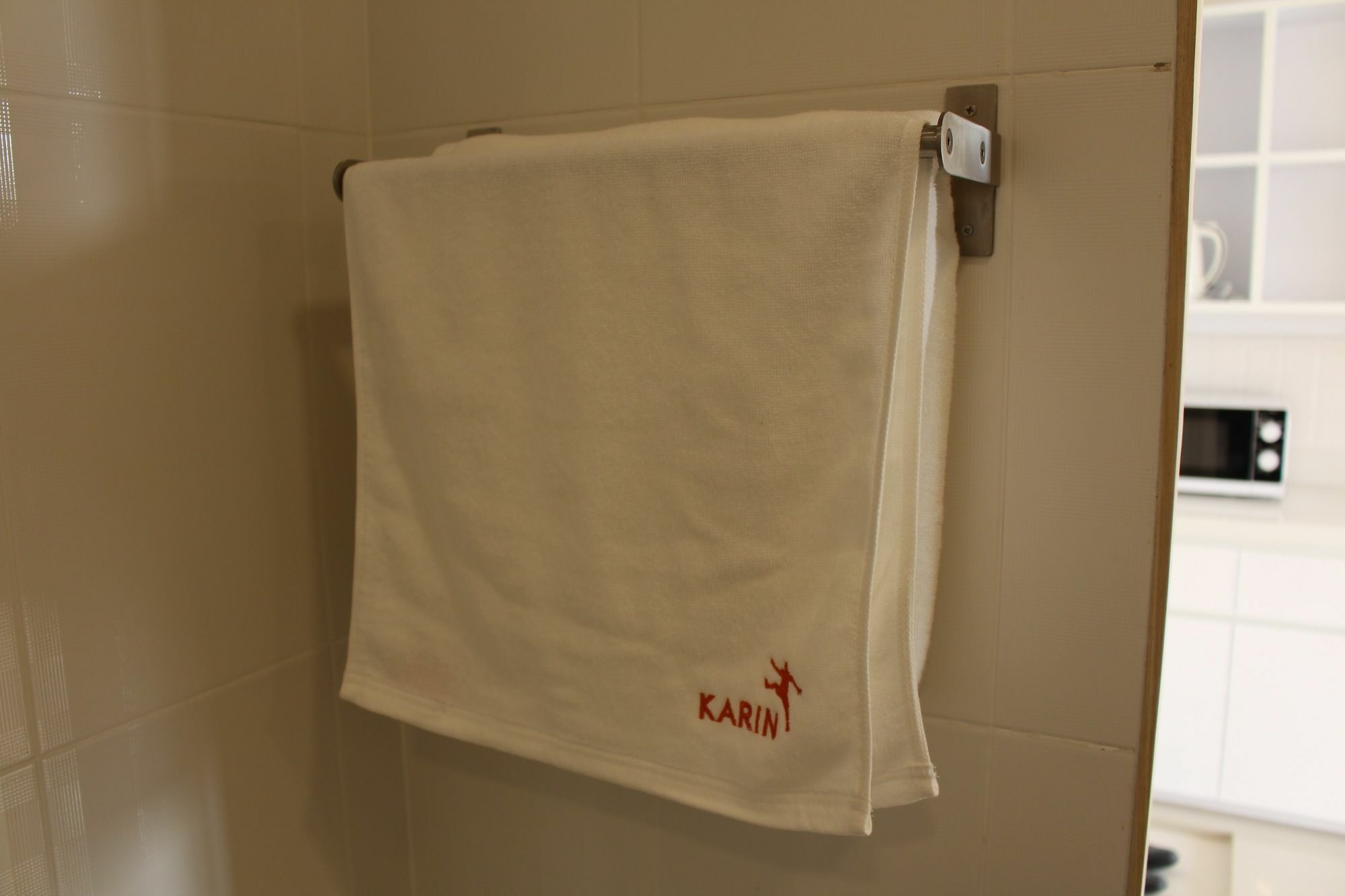 Karin Hotel & Service Apartment - Sha Extra Plus Si Racha Exteriör bild
